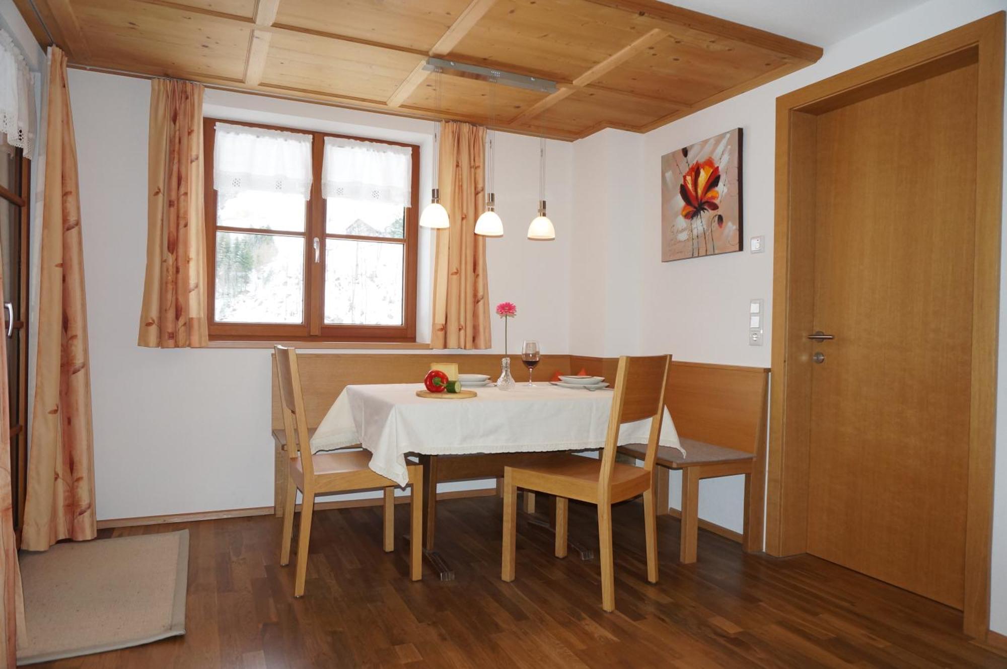 Haus Schwendinger Ξενοδοχείο Mellau Εξωτερικό φωτογραφία